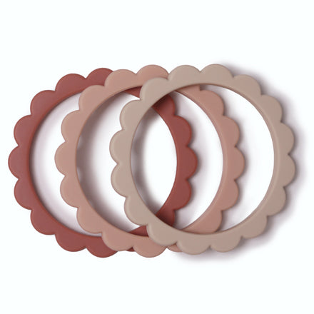 Mushie Flower Teething Bracelet 3-Pack Blush/Rose/Shifting Sand